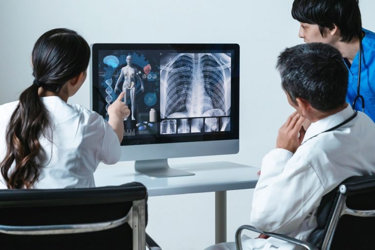 中 5G 활용 코로나19 원격진단…재택근무 확대