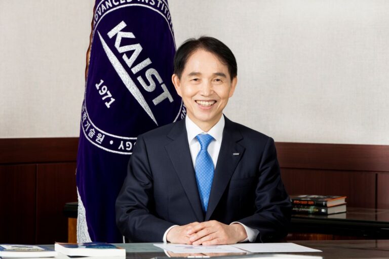KAIST 이광형 총장, 프랑스 최고 권위‘레지옹 도뇌르’수훈